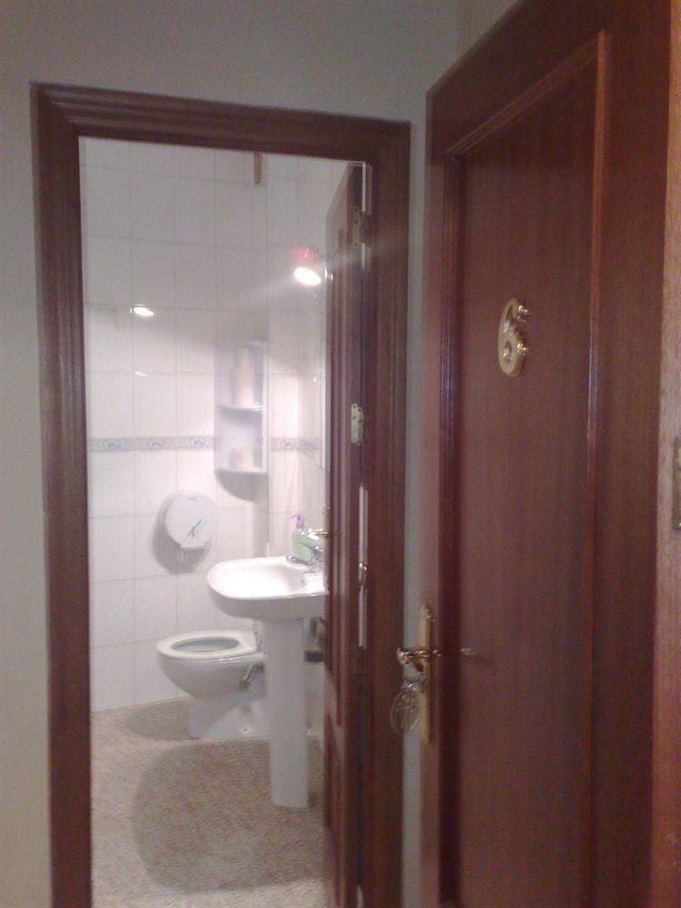 Pension El Cesar Касерес Экстерьер фото